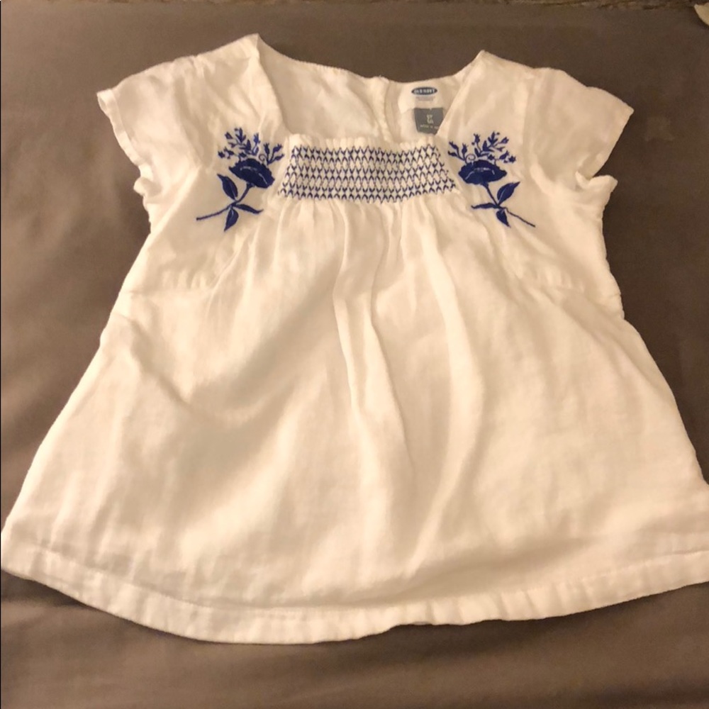 Old navy girls blue and white boho style top